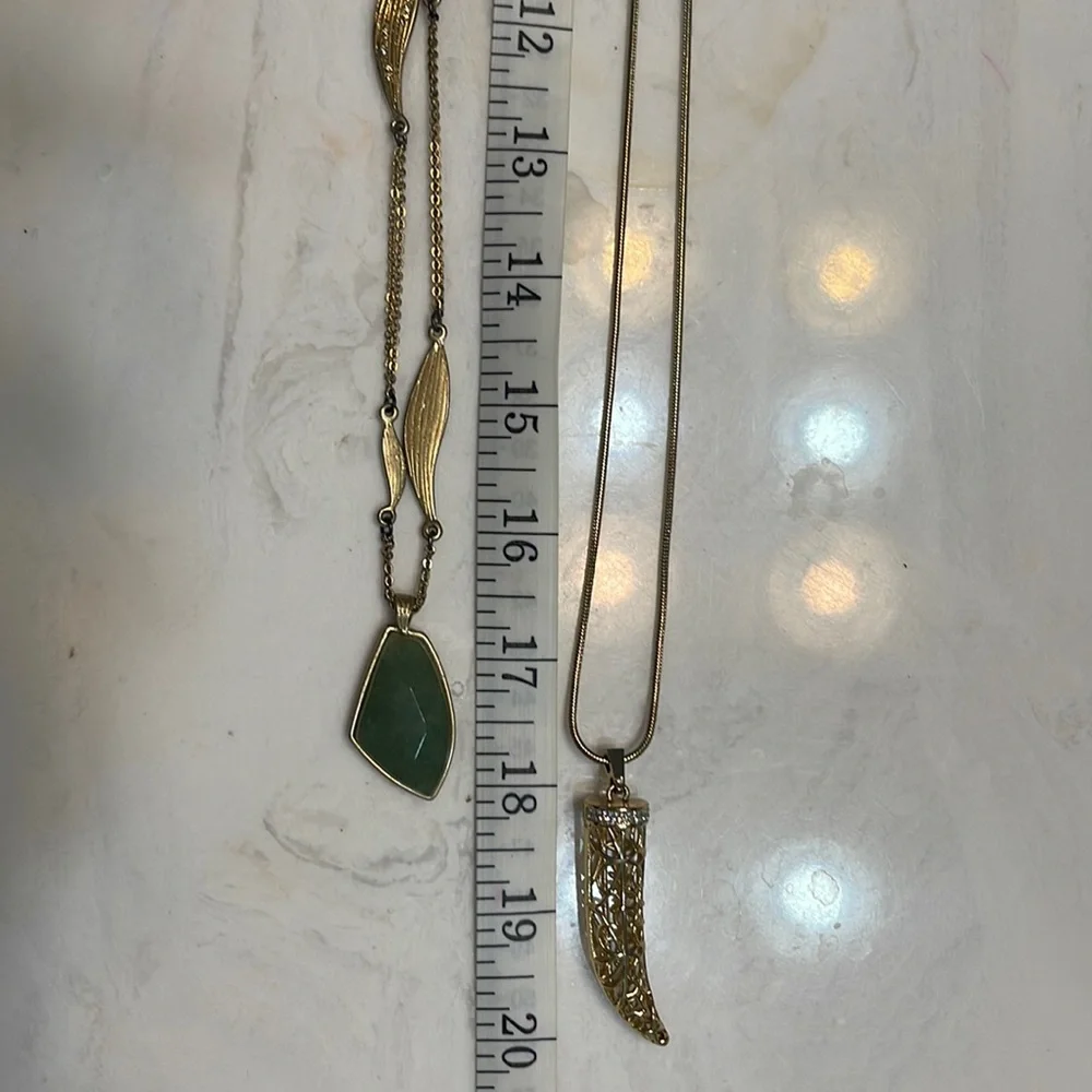 Lot of gold costume necklaces - Picture 1 of 4